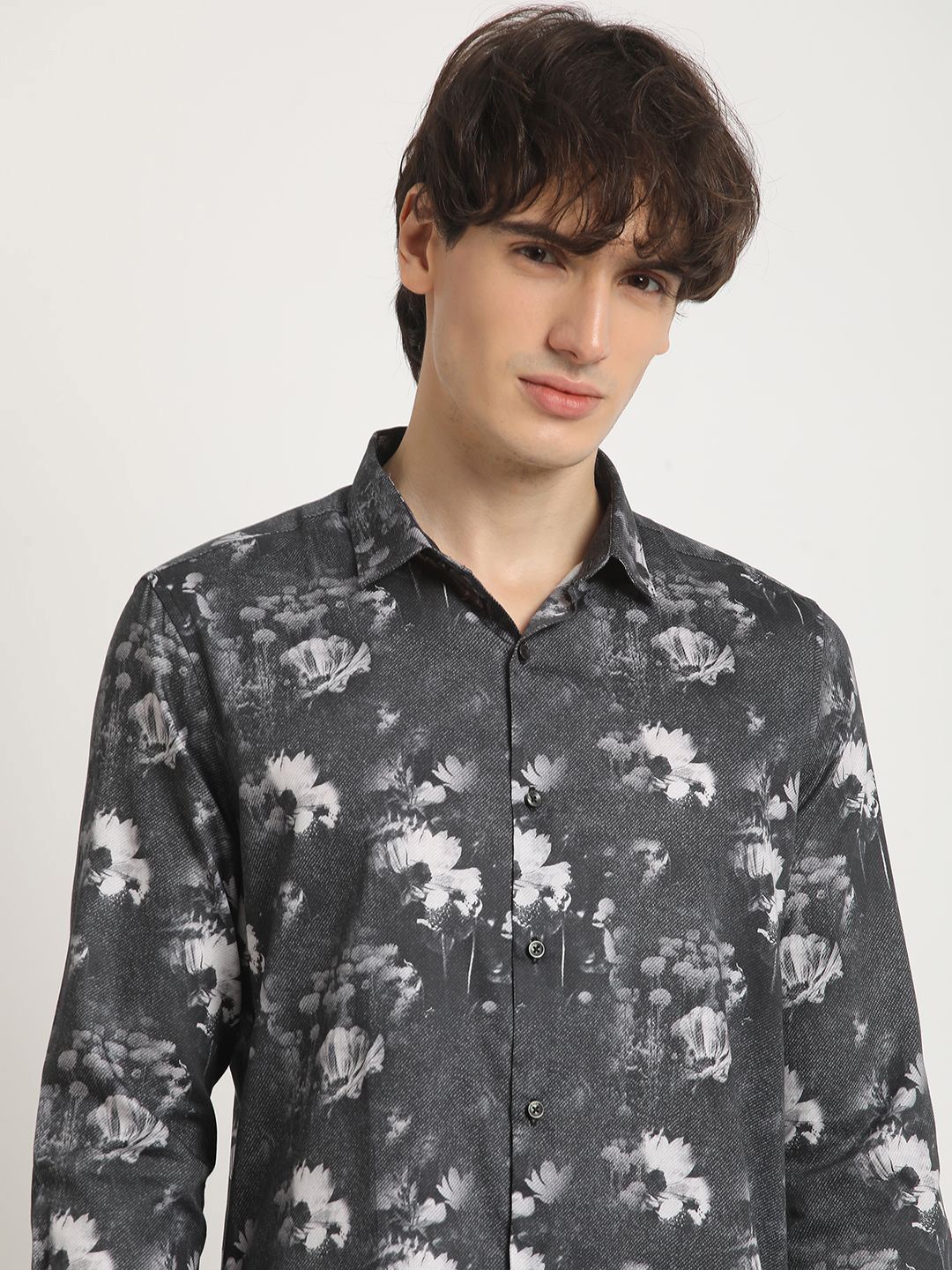 

THE BEAR HOUSE Pure Cotton Printed Slim Fit Casual Shirt, Black