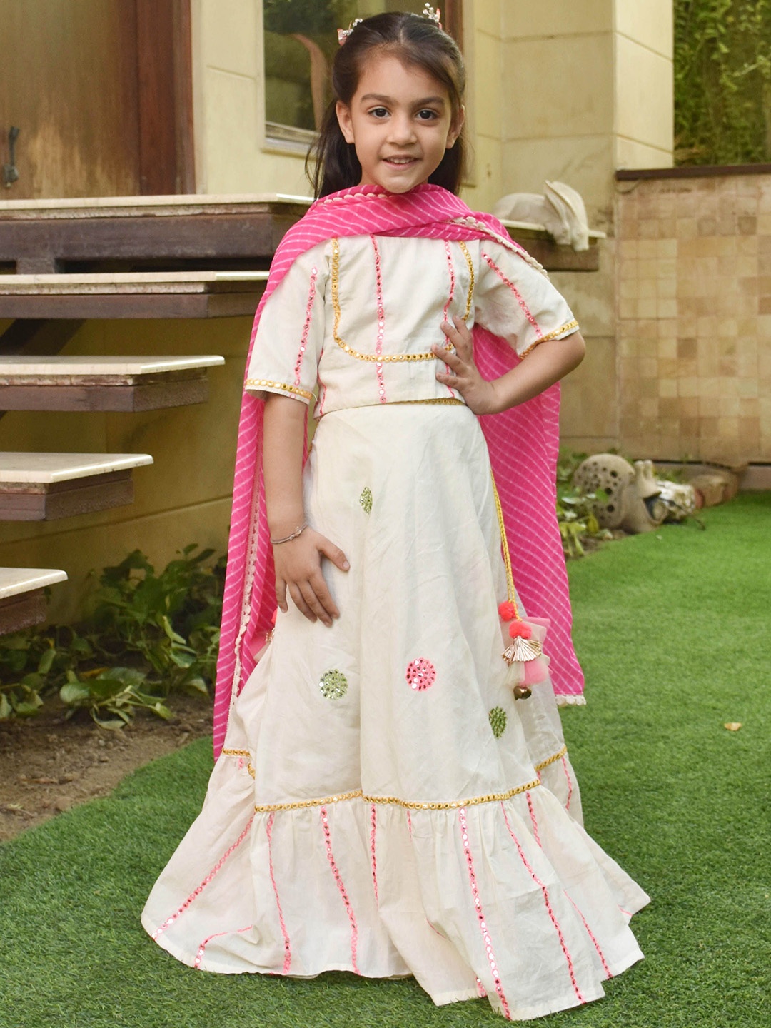 

Fayon Kids Girls Embellished Mirror Work Ready to Wear Lehenga & Blouse With Dupatta, Off white