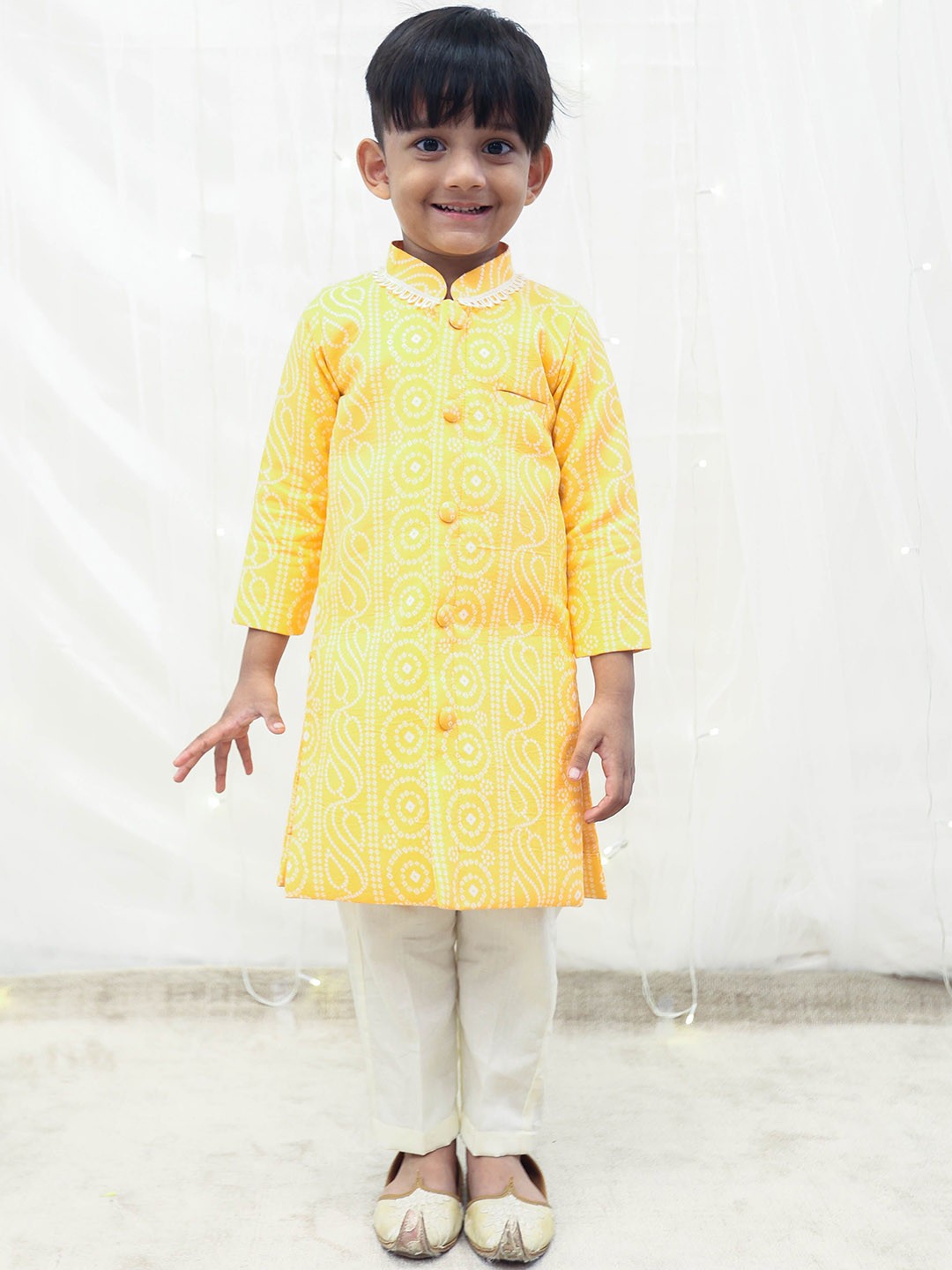 

Fayon Kids Boys Bandhani Printed Pure Cotton Kurta with Trousers, Yellow