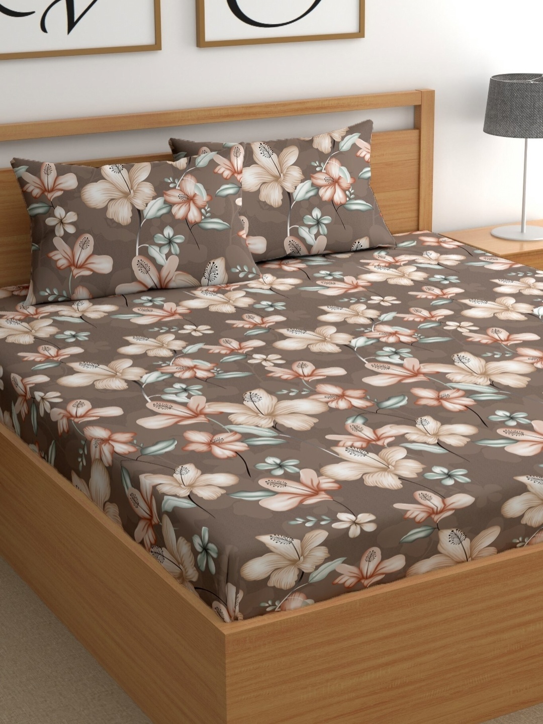 

CHHAVI INDIA Brown & Peach Floral Microfiber 210 TC Queen Bedsheet With 2 Pillow Covers
