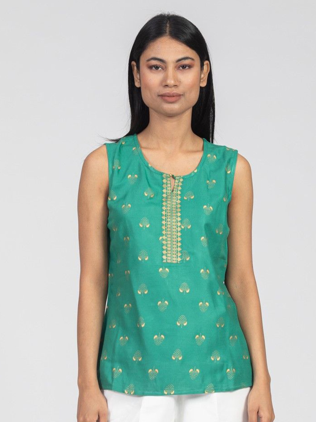 

KASYA Floral Printed Round Neck Top, Green