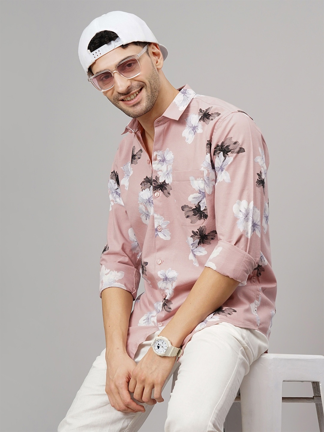 

PAUL STREET Pink & White Standard Slim Fit Floral Printed Spread Collar Casual Shirt