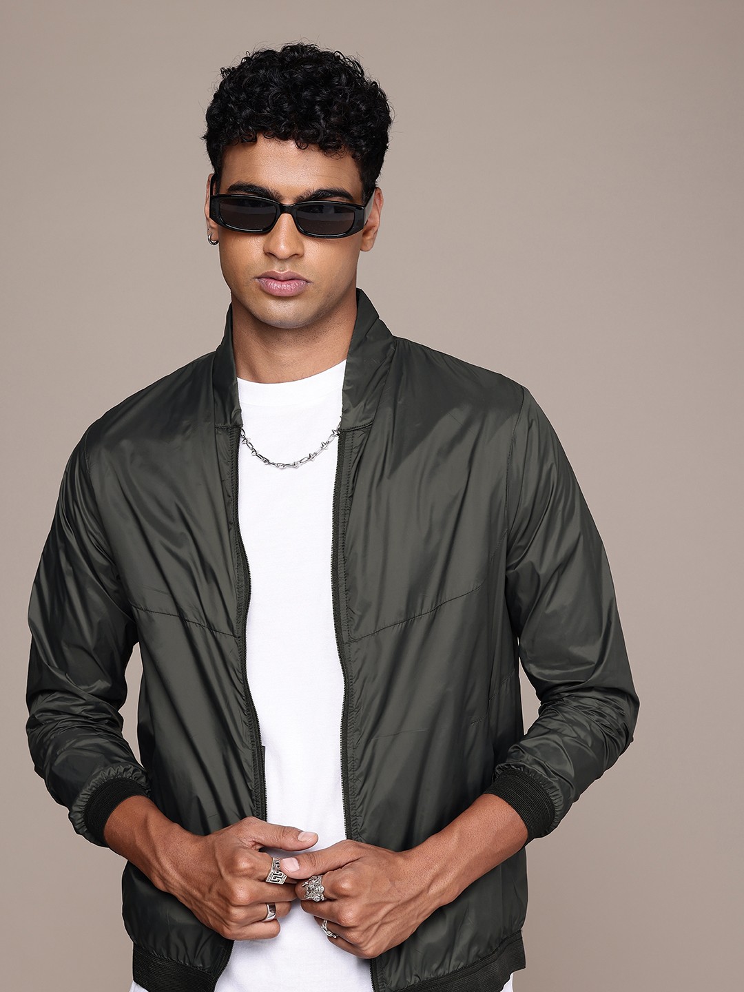 

The Roadster Life Co. Mandarin Collar Tailored Jacket, Olive