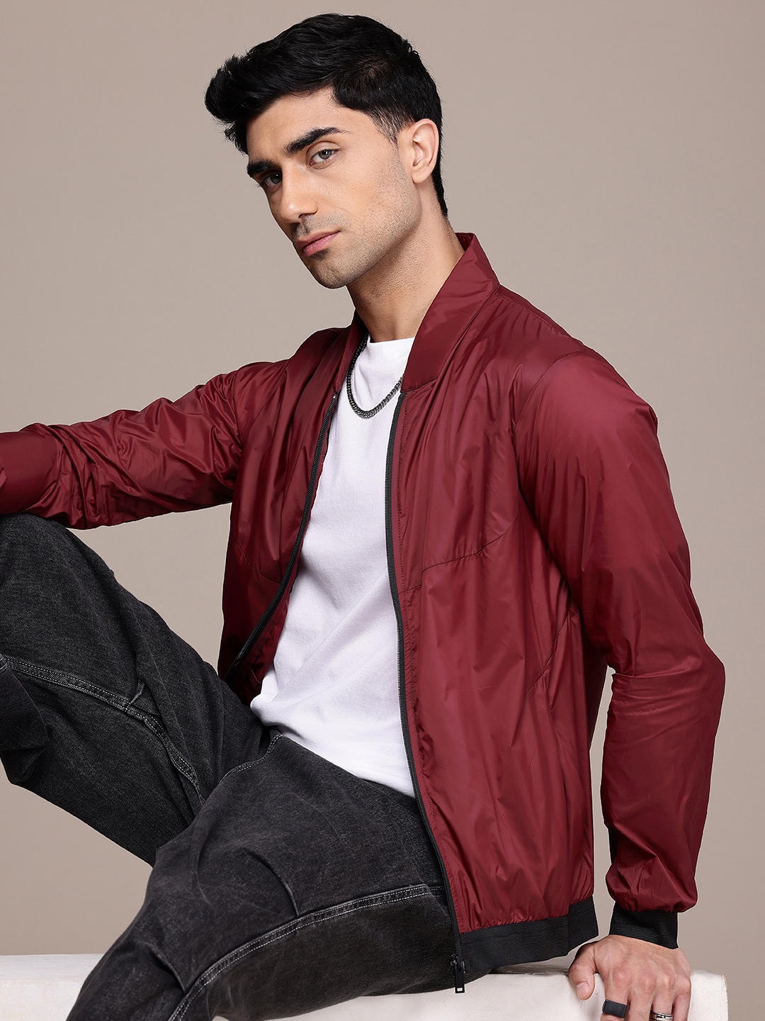 

The Roadster Life Co. Mandarin Collar Tailored Jacket, Maroon