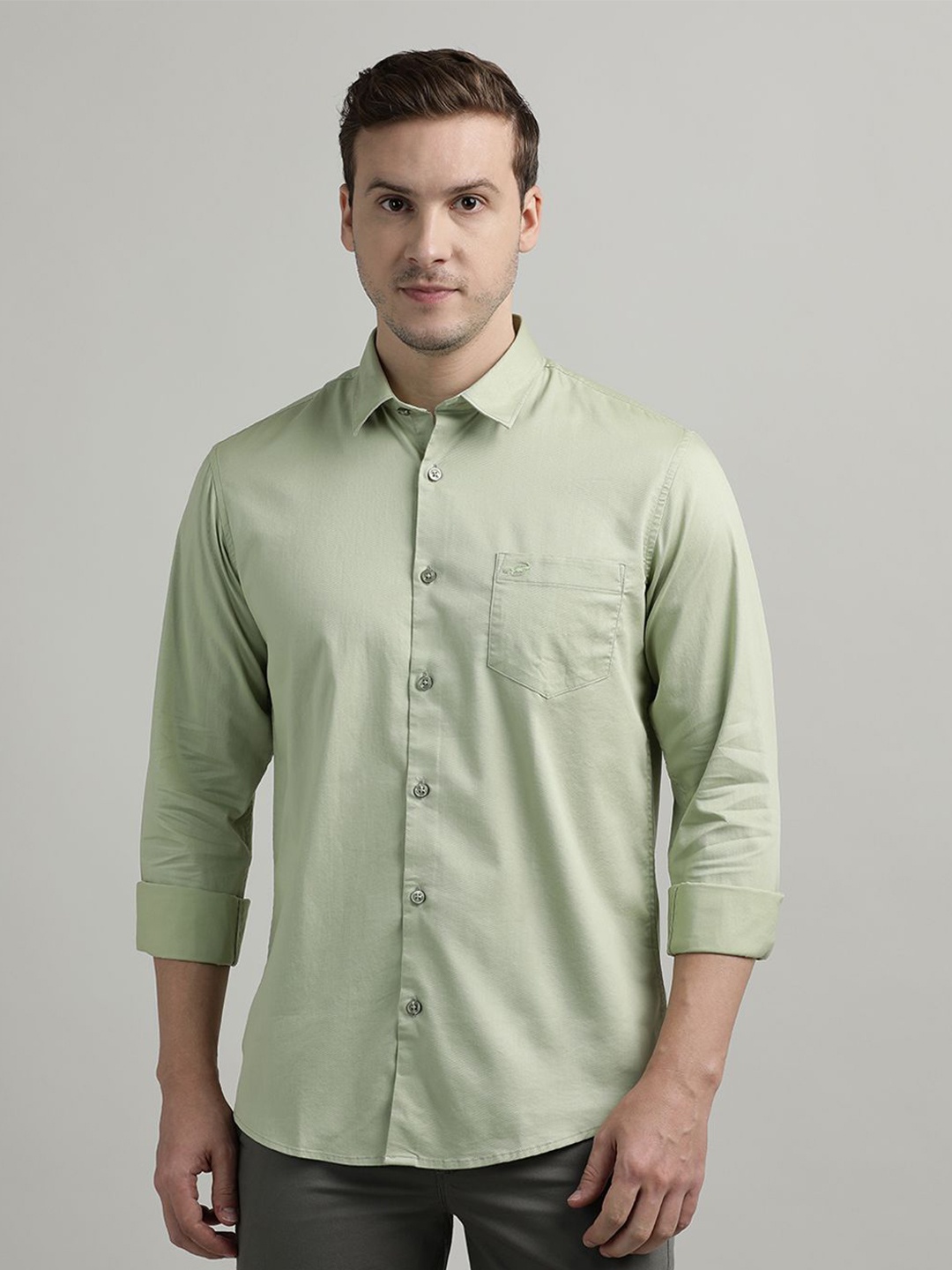 

Crocodile India Slim Fit Spread Collar Long Sleeves Casual Shirt, Green