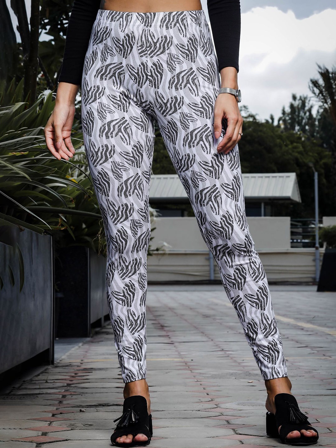 

ONE SKY Printed Ankle Length Leggings, White