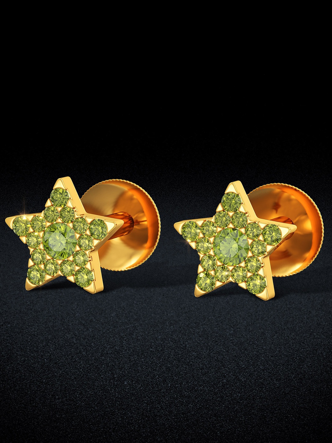 

Joyalukkas 22KT Gold Gemstones Studded Earrings 1.1 gm