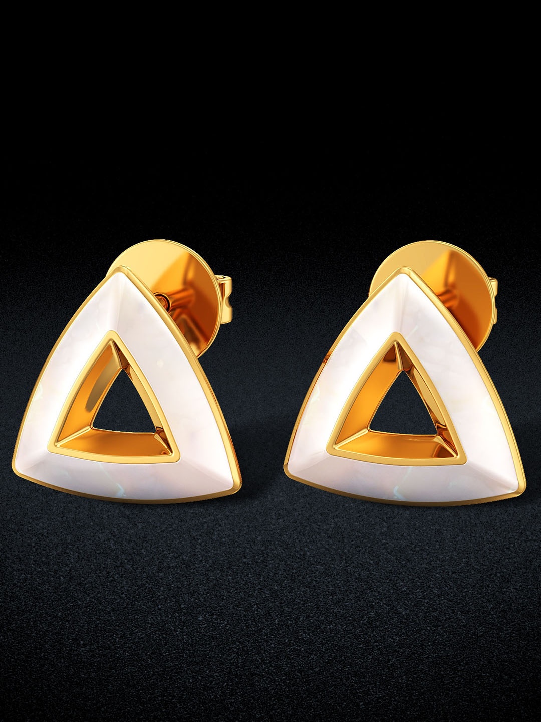 

Joyalukkas 18KT Gold Tri Wrap Moonlight Stud Earrings 4.19 gm