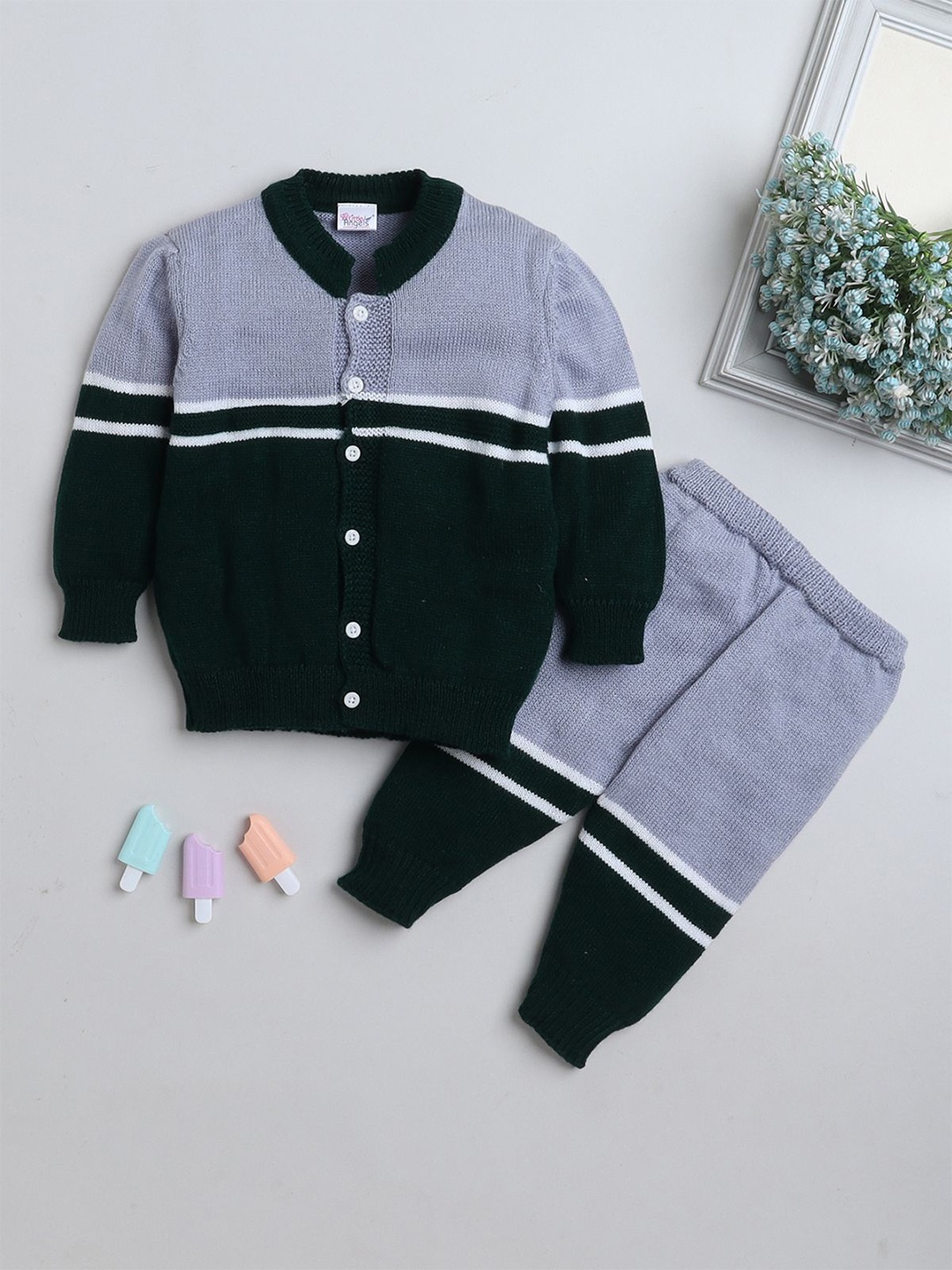 

Little Angels Kids Self Design Thermal Set, Green