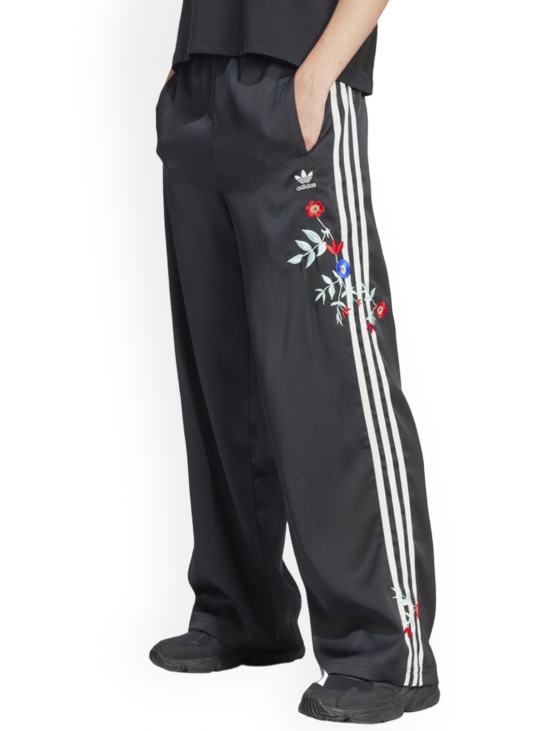 

ADIDAS Originals Women Side Striped Track Pants, Black