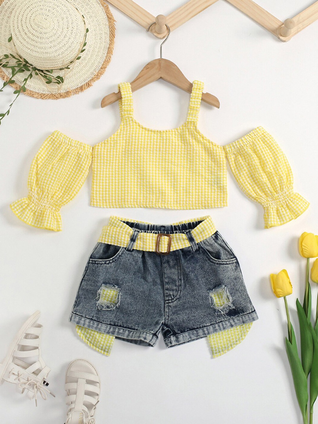 

INCLUD Girls Checked Shoulder Straps Top With Short, Yellow