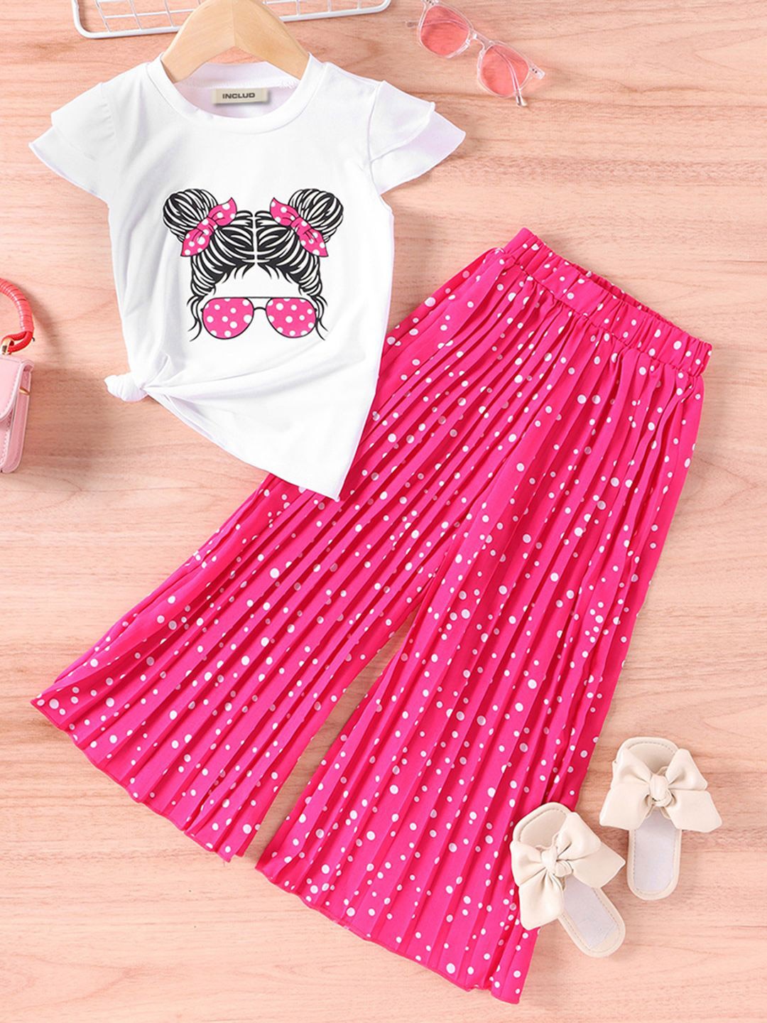 

INCLUD Girls Printed Short Sleeves Top with Trousers, Pink