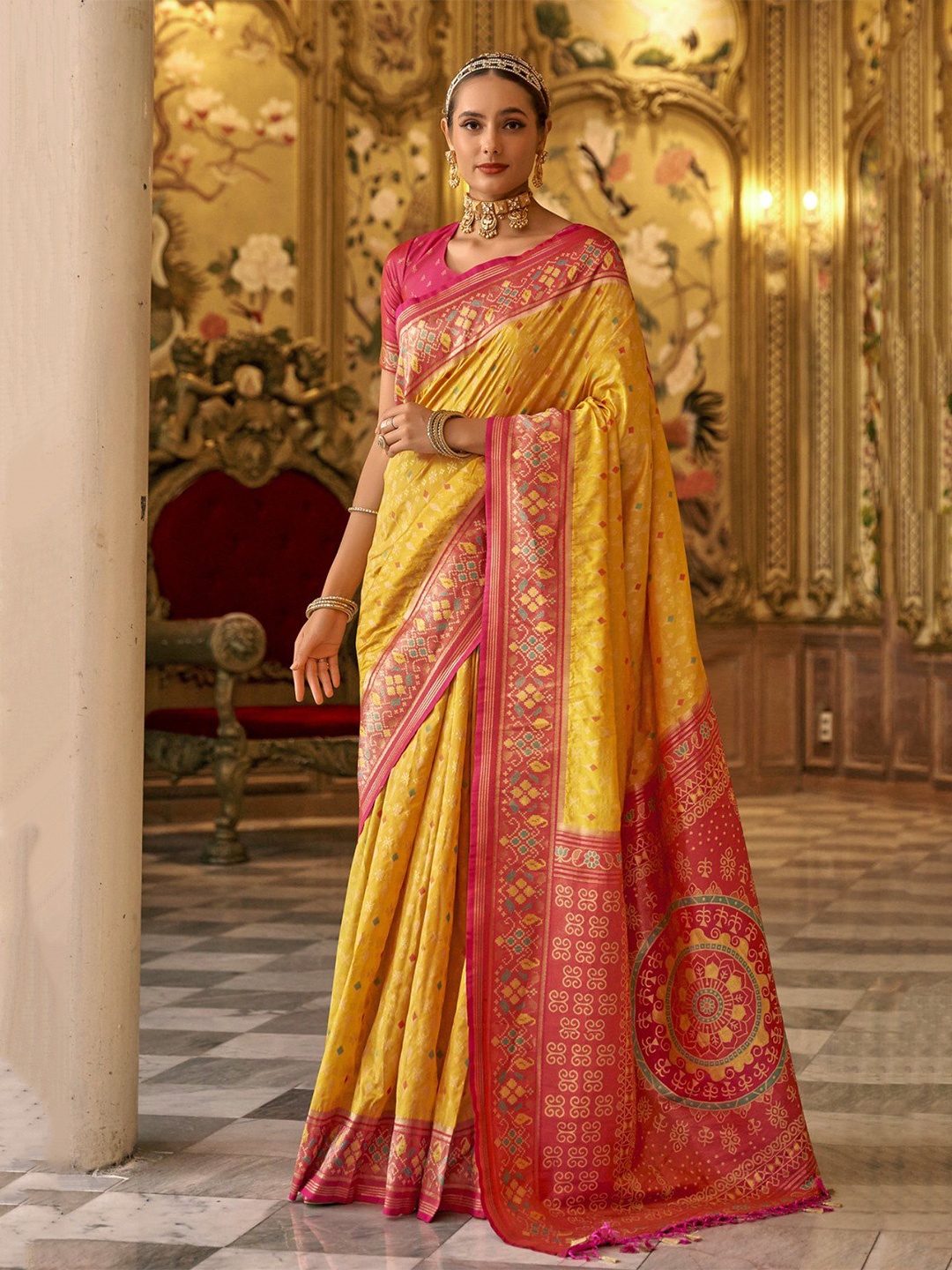 

MySilkLove Woven Design Zari Patola Saree, Yellow