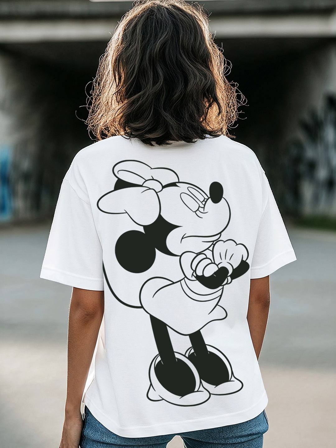 

Bewakoof Women Graphic Printed Round Neck Drop Shoulder Oversized T-shirt, White