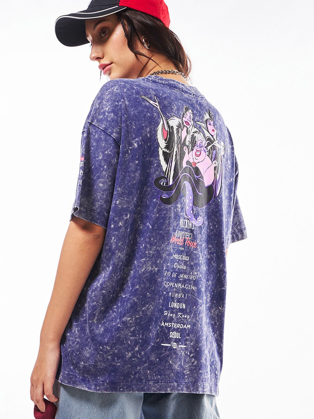 

Bewakoof Women Round Neck Drop Shoulder Oversized T-shirt, Blue