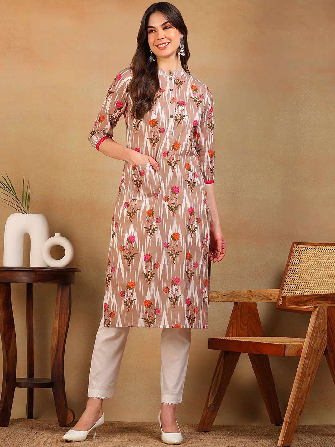 

KALINI Floral Printed Mandarin Collar Cotton Straight Kurta, Beige
