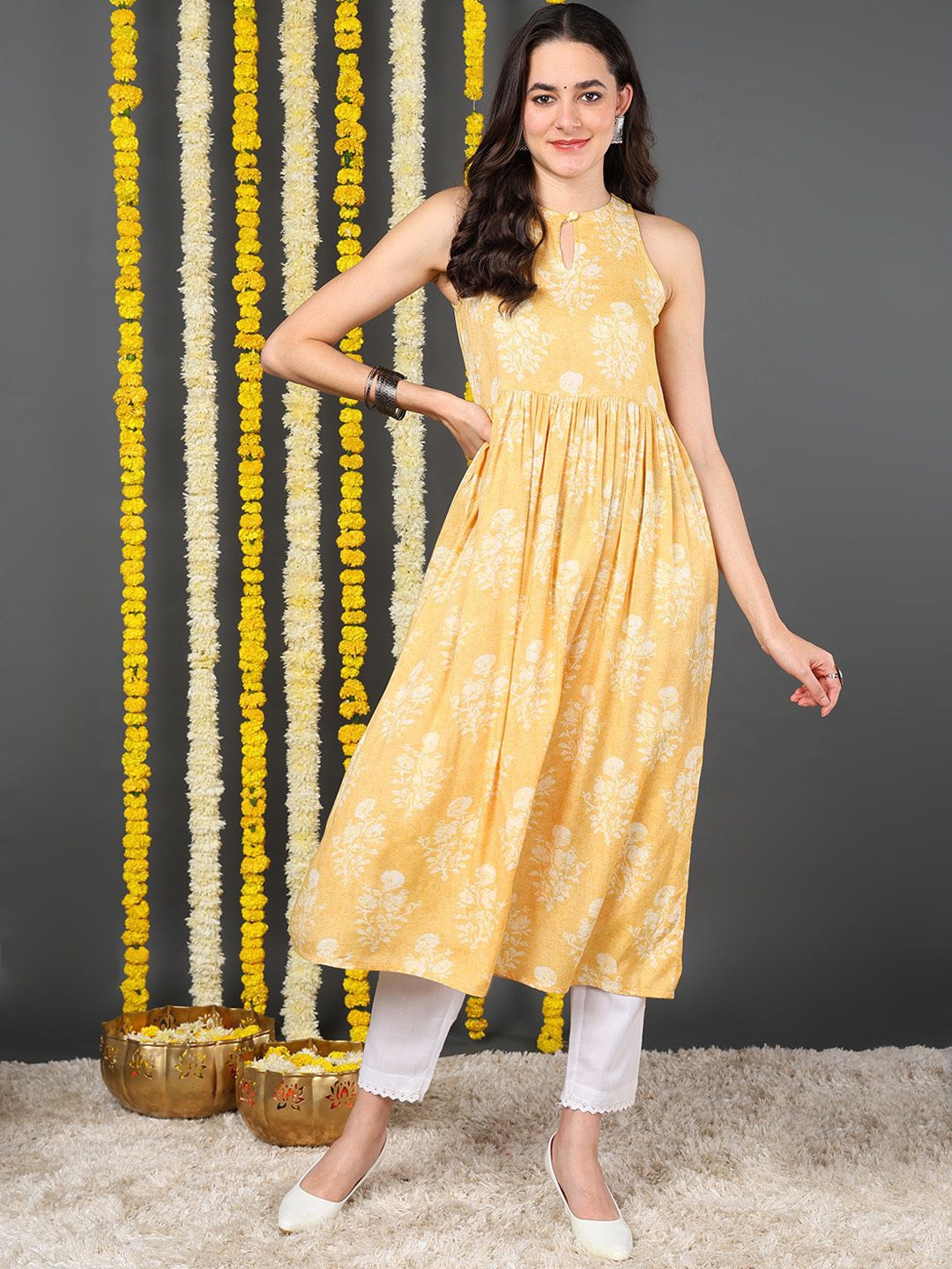 

KALINI Floral Printed Keyhole Neck Cotton Sleeveless A-Line Kurta, Yellow