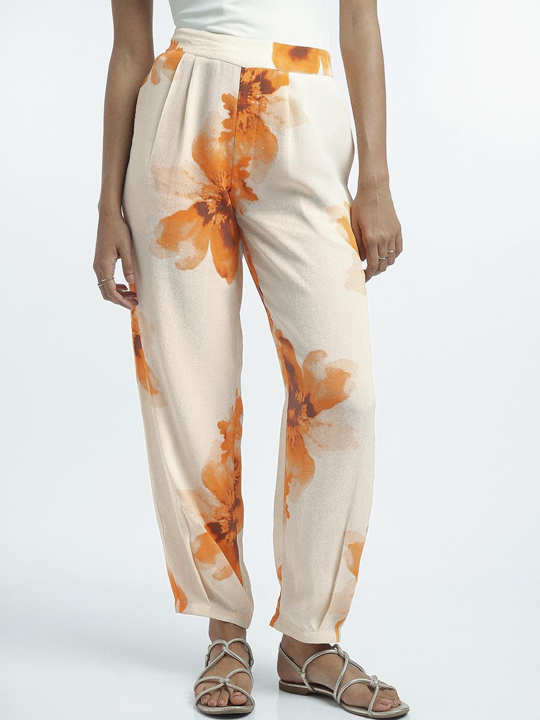 

H&M Women Floral Printed Trouser, Beige