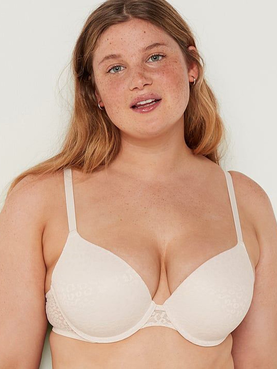 

Victoria's Secret Bra Half Coverage Underwired Heavily Padded, White