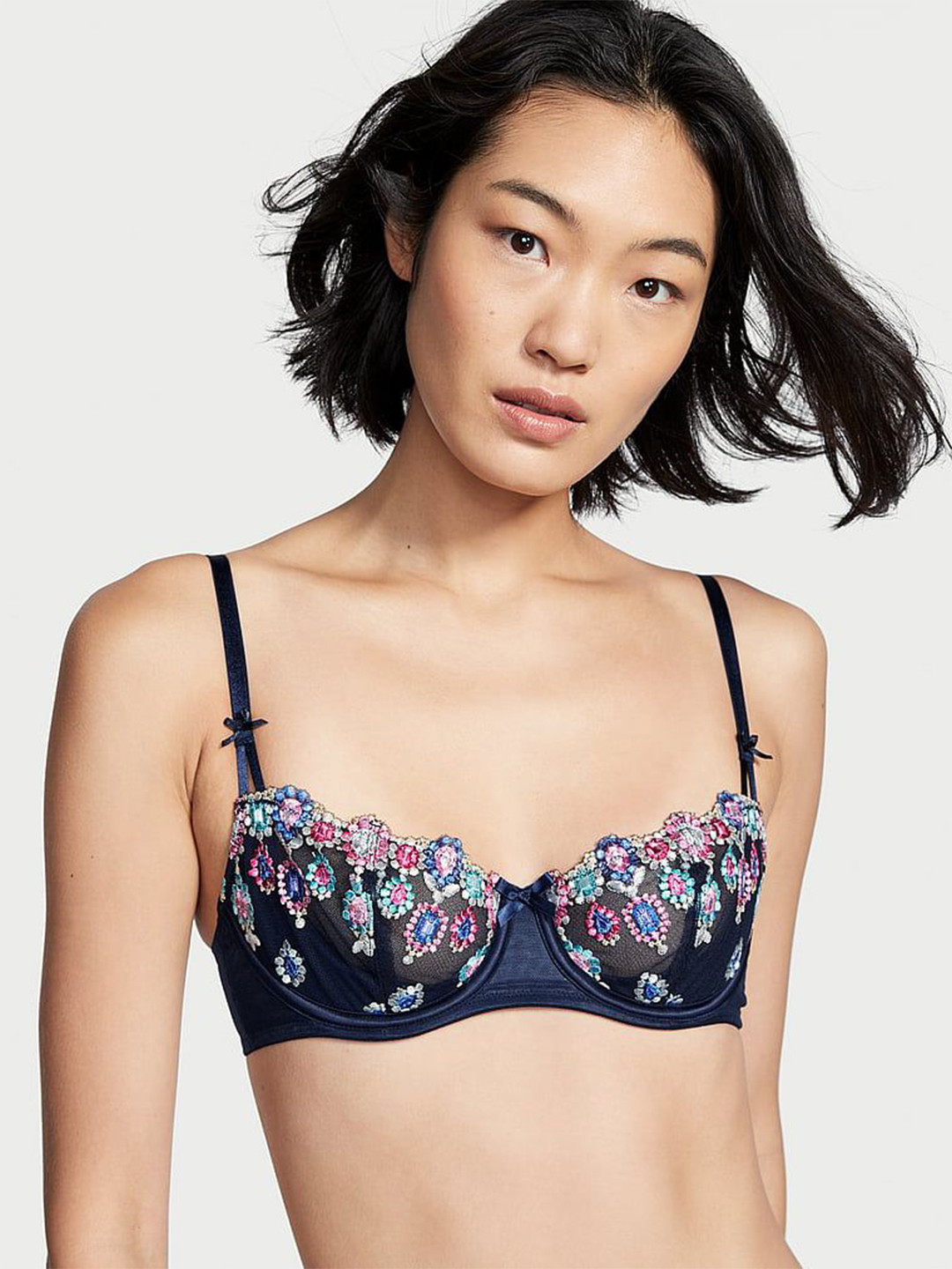 

Victoria's Secret Floral Bra Medium Coverage Underwired, Blue