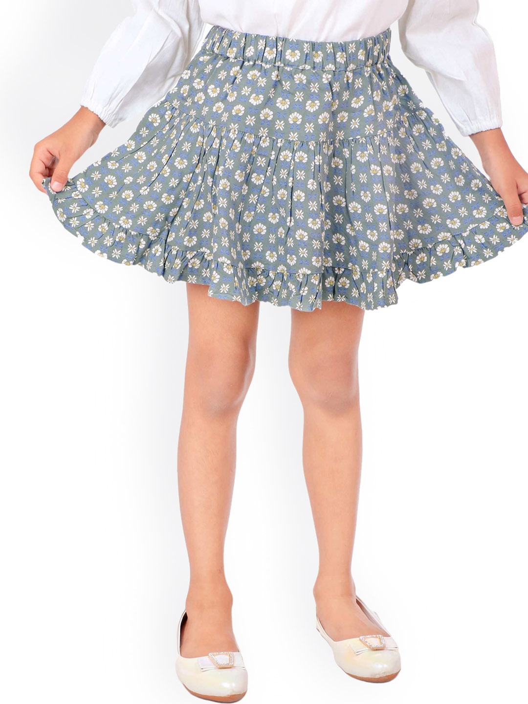 

Miyo Girls Floral Printed Flared Mini Skirt, Green