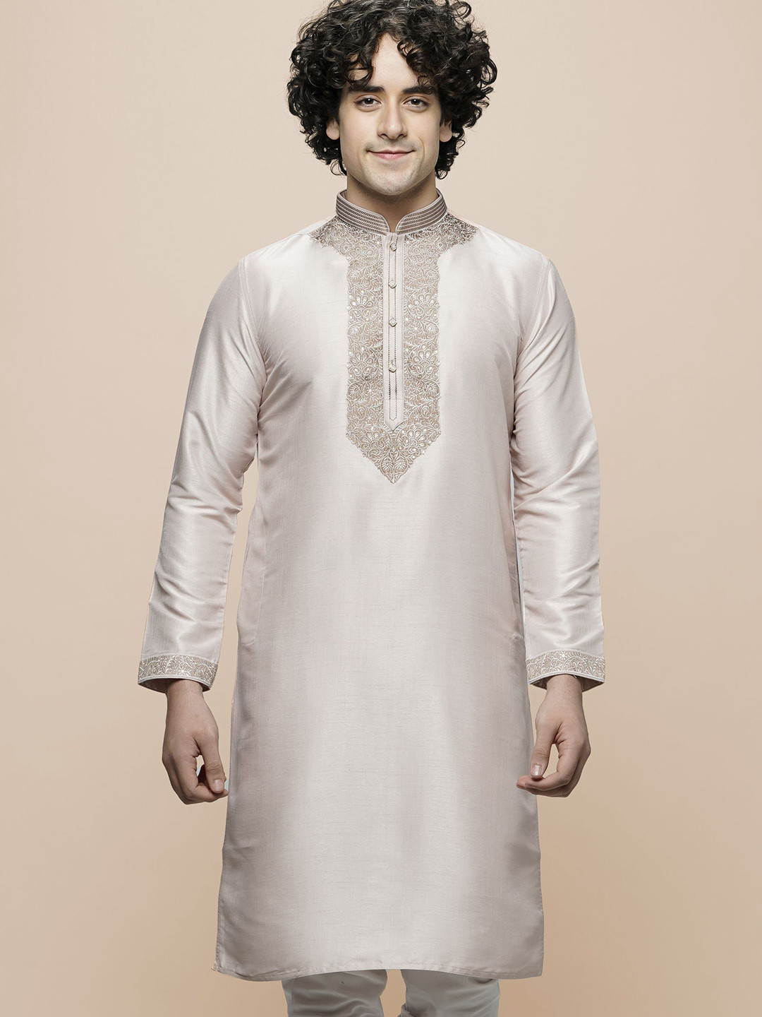 

MAAHI FABS Mandarin Collar Long Sleeves Sequined Embroidered Straight Kurta, Peach