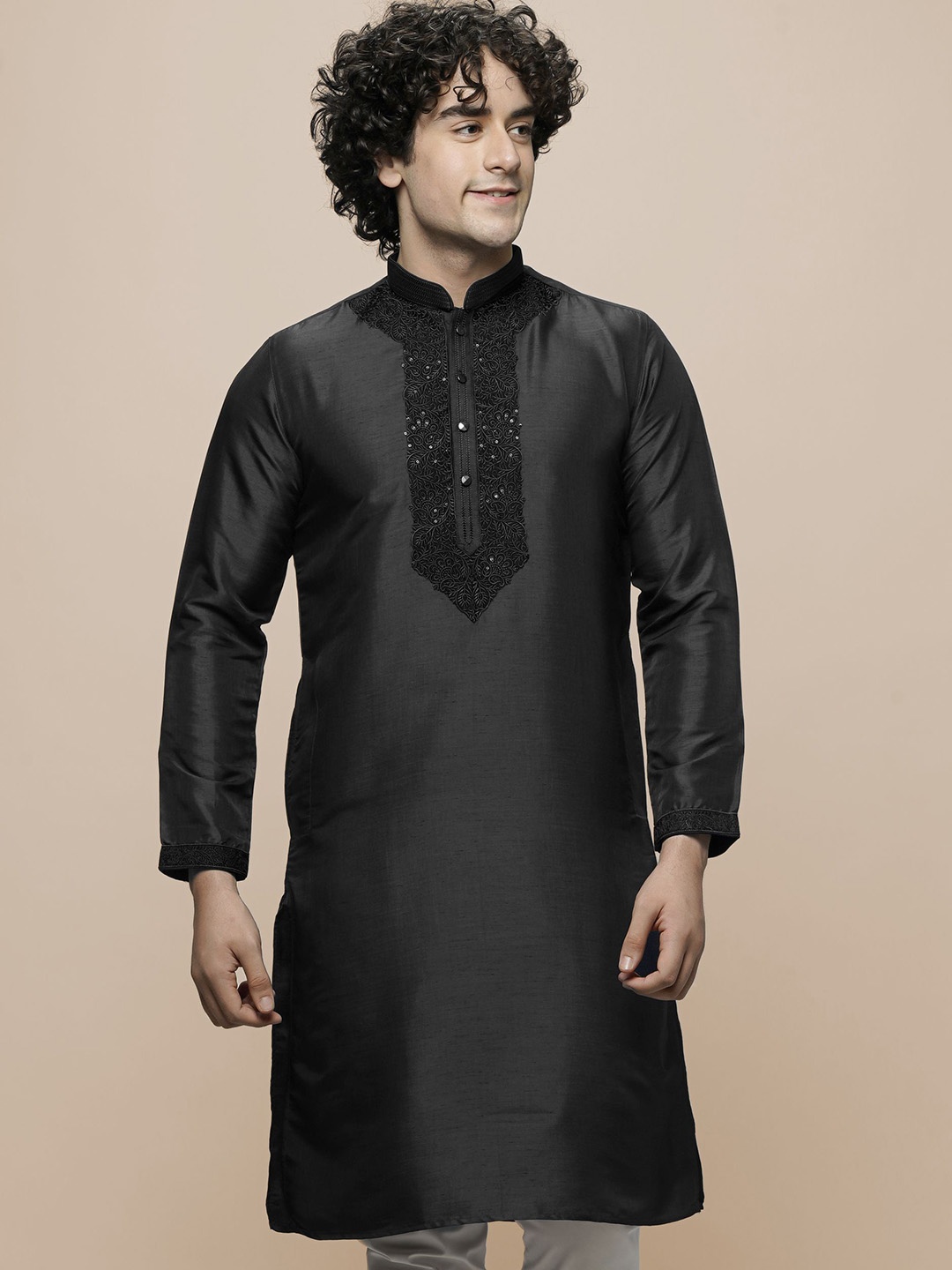 

MAAHI FABS Mandarin Collar Long Sleeves Sequined Embroidered Straight Kurta, Black