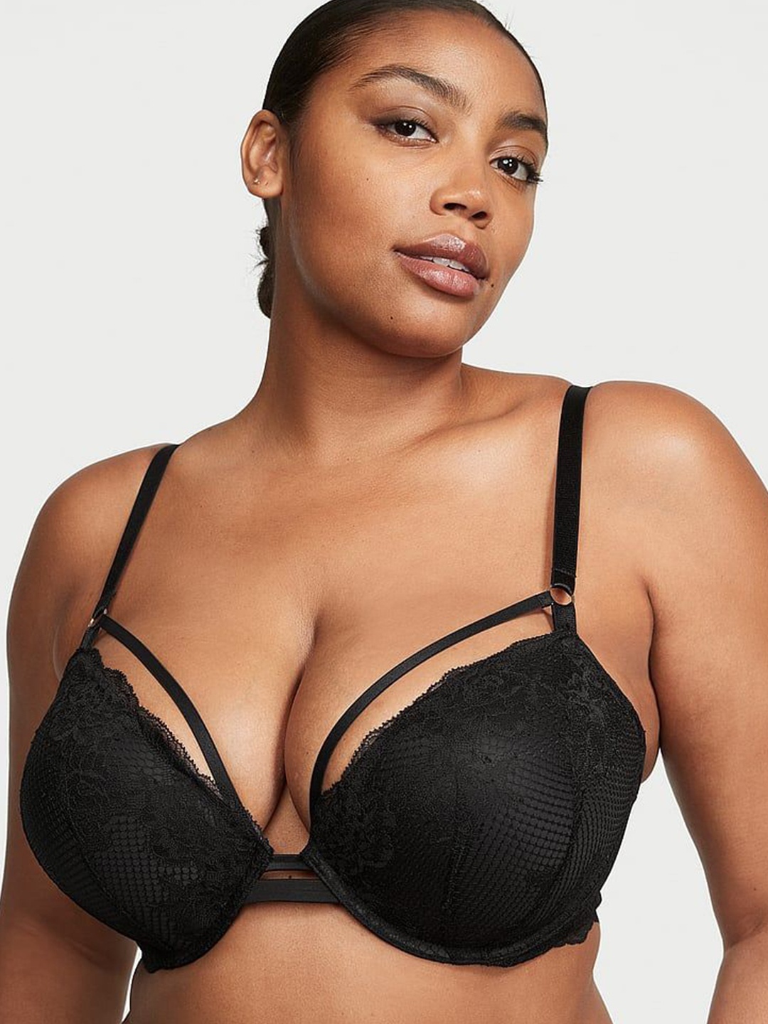 

Victoria's Secret Floral Bra Medium Coverage Underwired Heavily Padded, Black