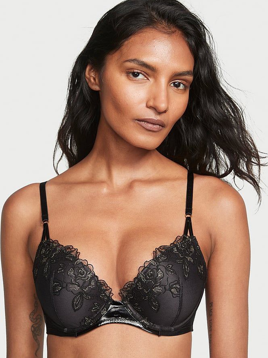 

Victoria's Secret Floral Bra Medium Coverage Underwired Heavily Padded, Black