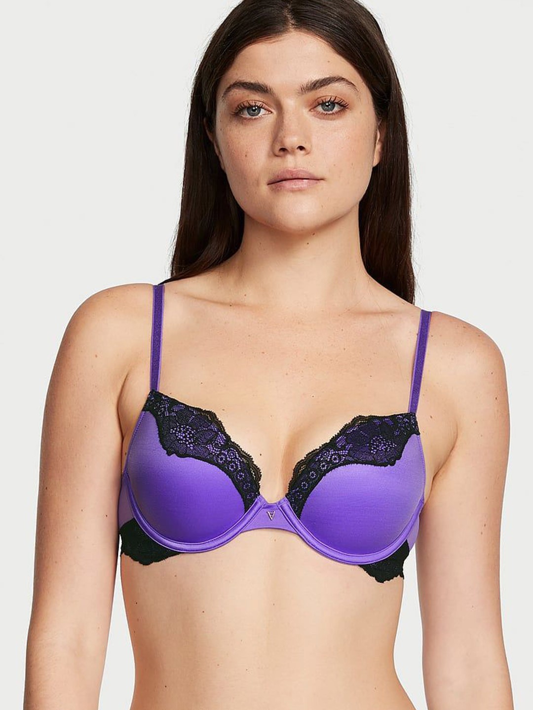 

Victoria's Secret Bra Medium Coverage Underwired Heavily Padded, Purple