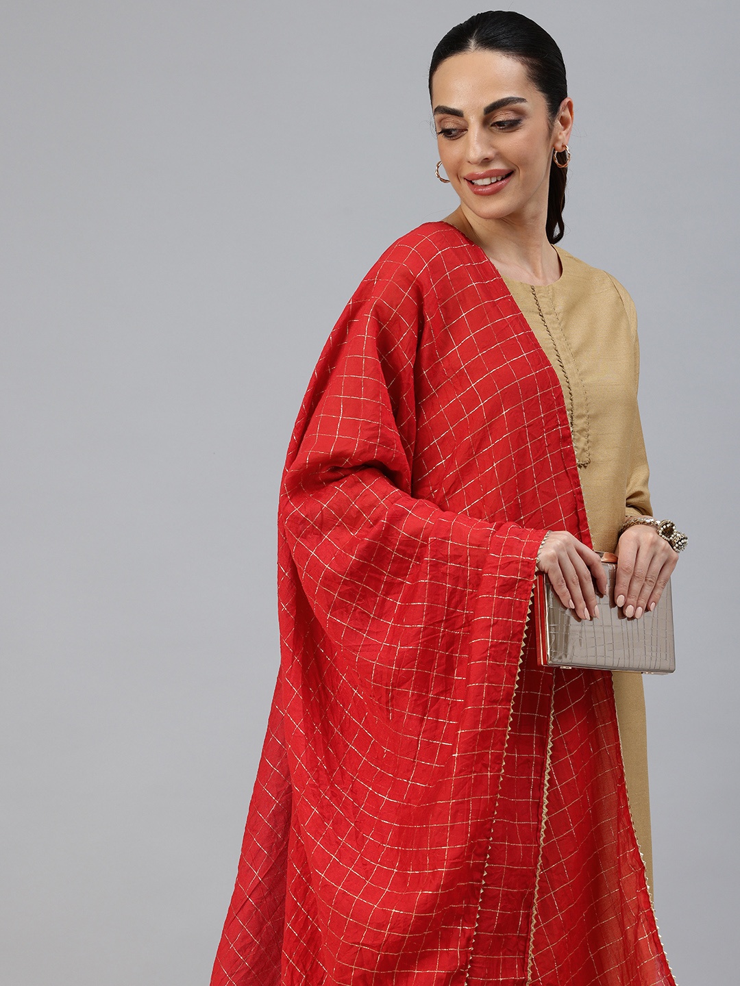 

swatika Checked Dupatta with Gotta Patti, Red