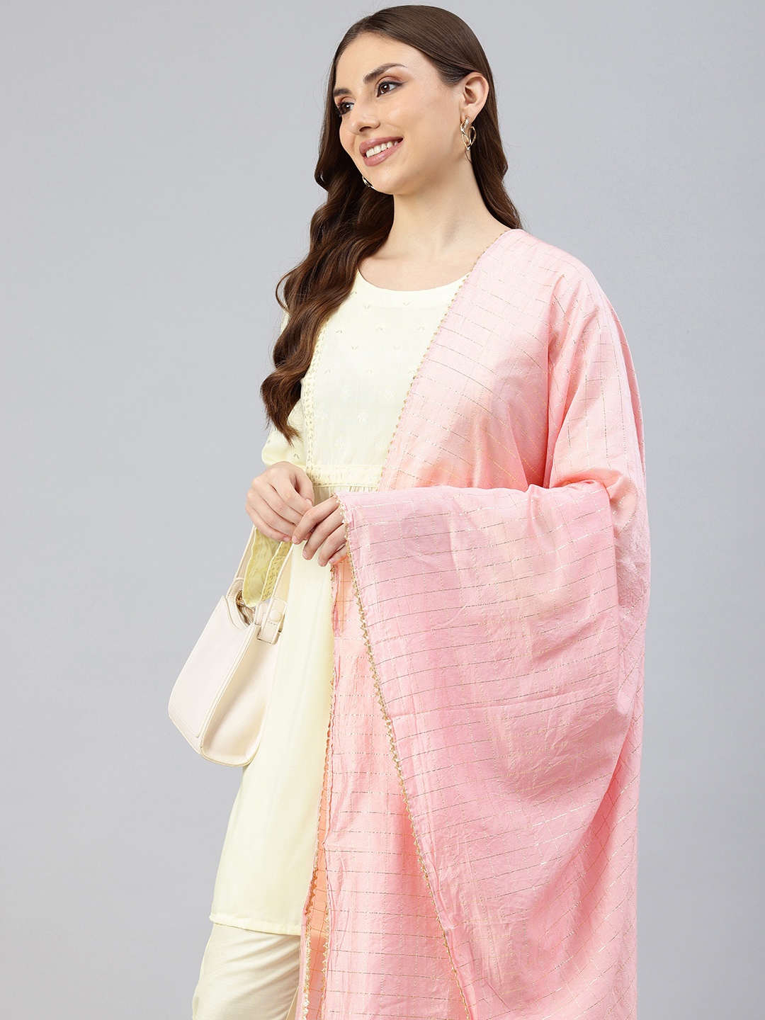 

swatika Checked Dupatta With Gotta Patti, Pink