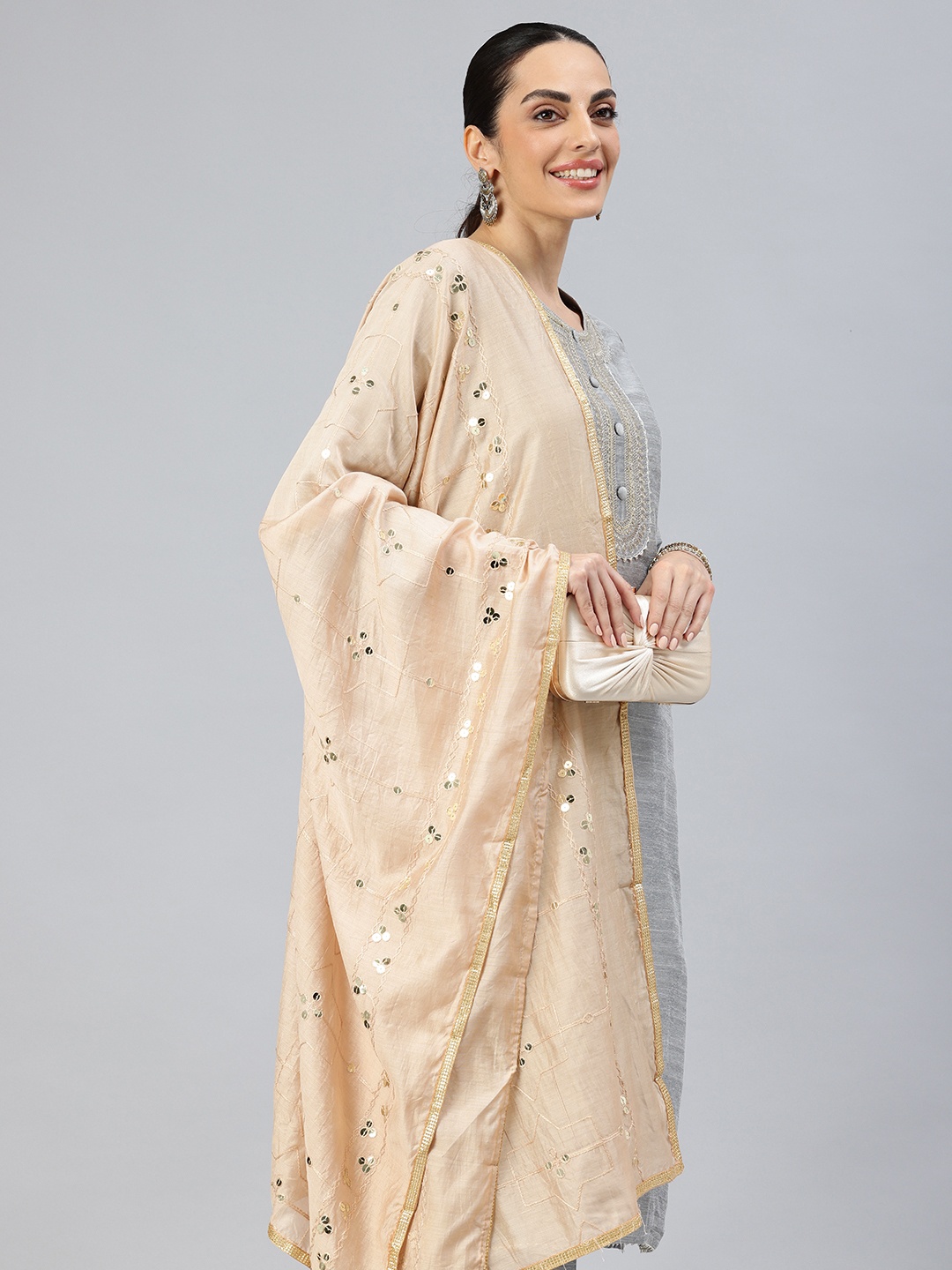 

swatika Ethnic Motifs Embroidered Dupatta with Sequinned, Cream