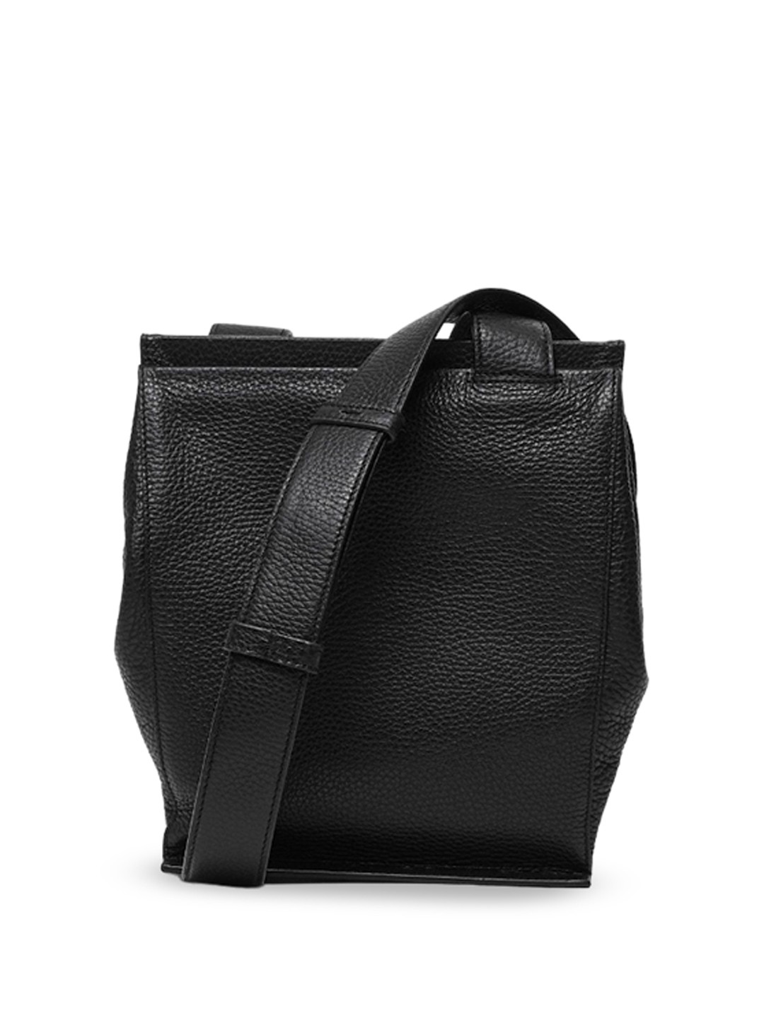 

behno New York Leather Crossbody Sling Bag, Black