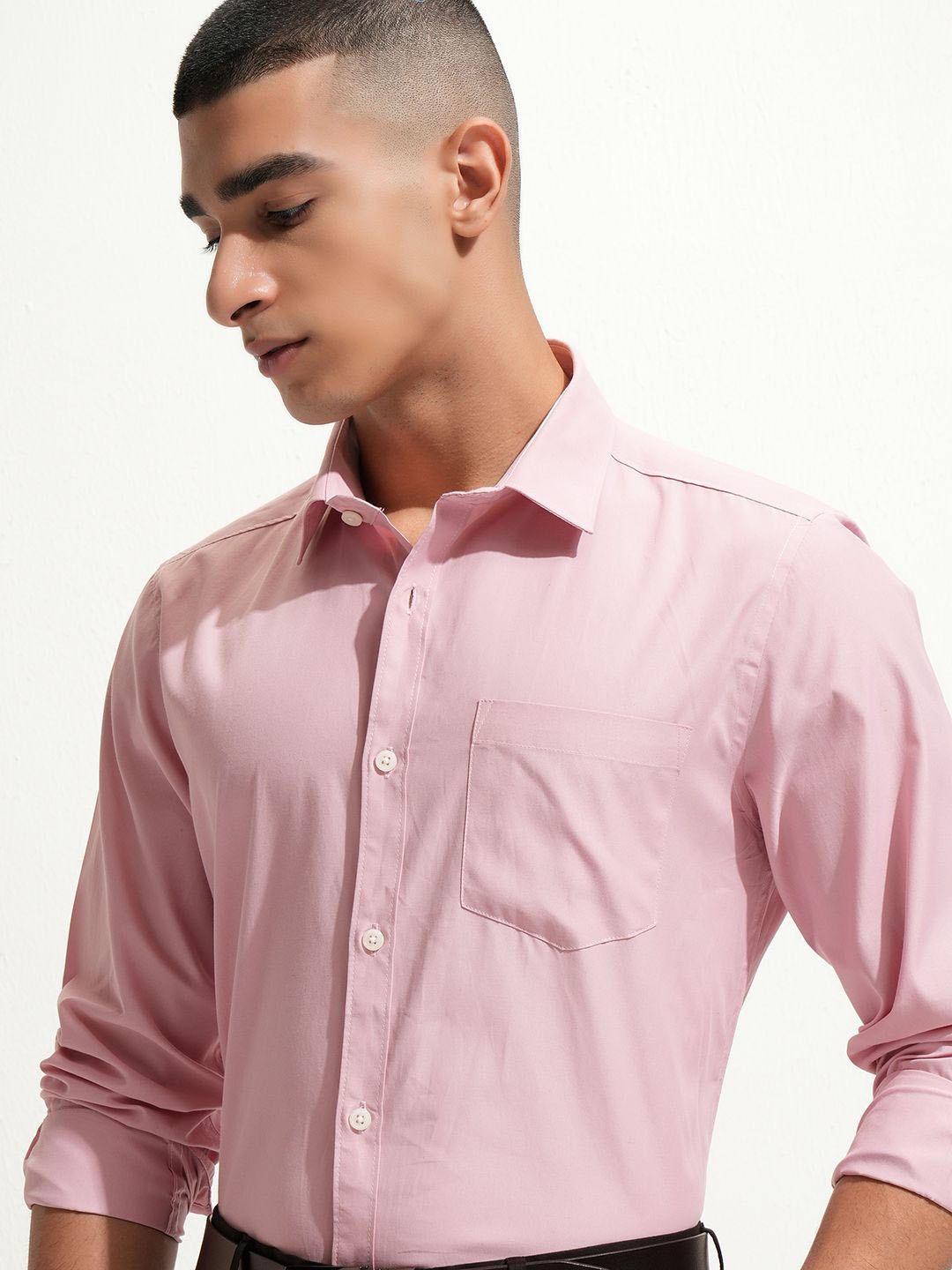 

HIGHLANDER Regular Fit Regular Collar Full Sleeve Shirt, Mauve