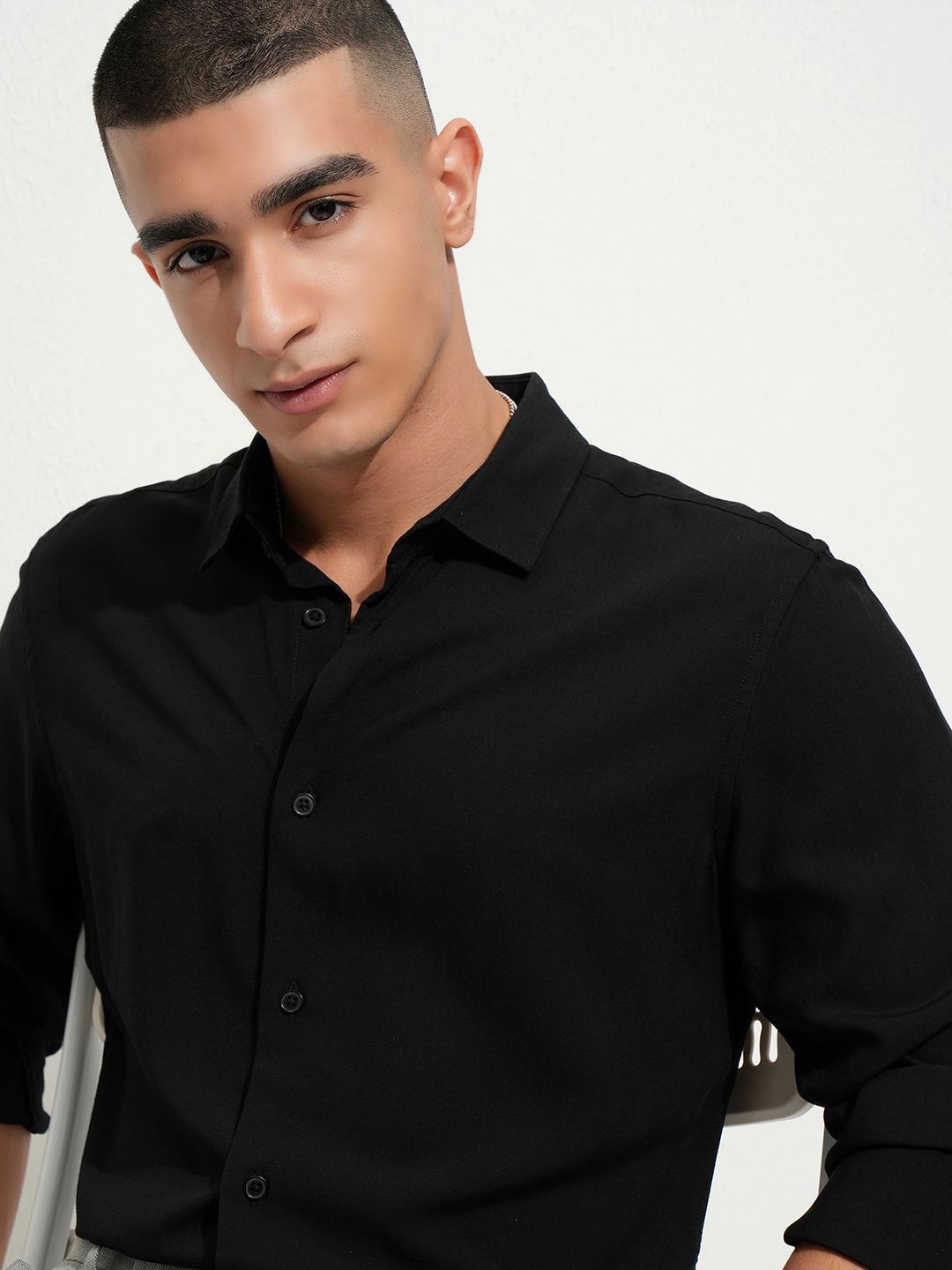 

HIGHLANDER Solid Party Shirt, Black