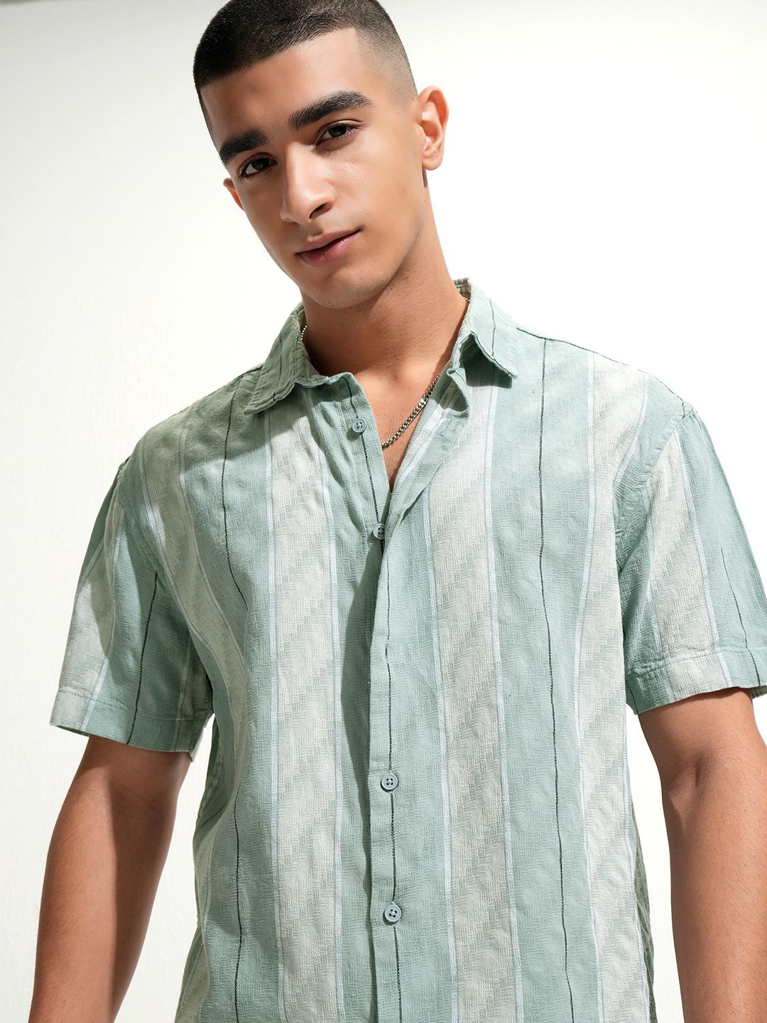 

HIGHLANDER Men Sea Dobby Textured Striped Relaxed Shirt, Sea green