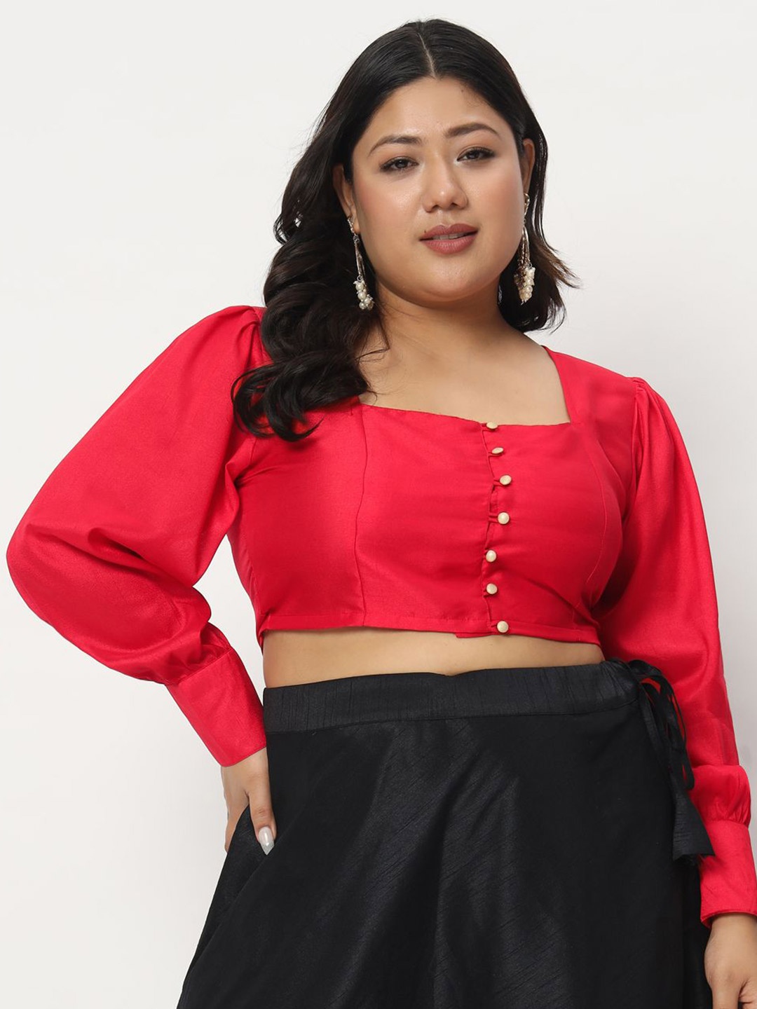 

studio rasa Solid Square Neck Sheen Crop Top, Red