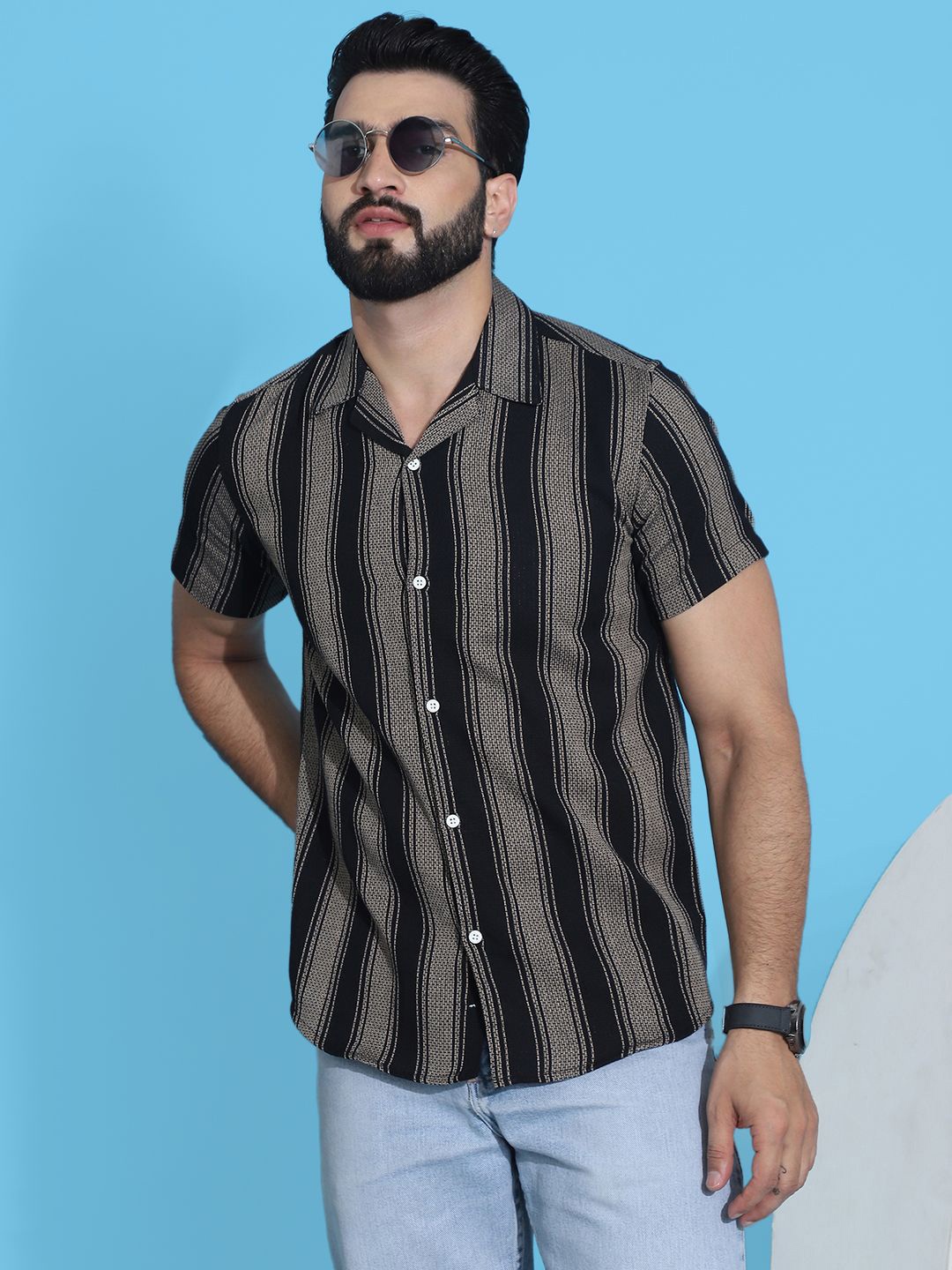

Indian Needle Classic Striped Spread Collar Wrinkle Free Casual Shirt, Black
