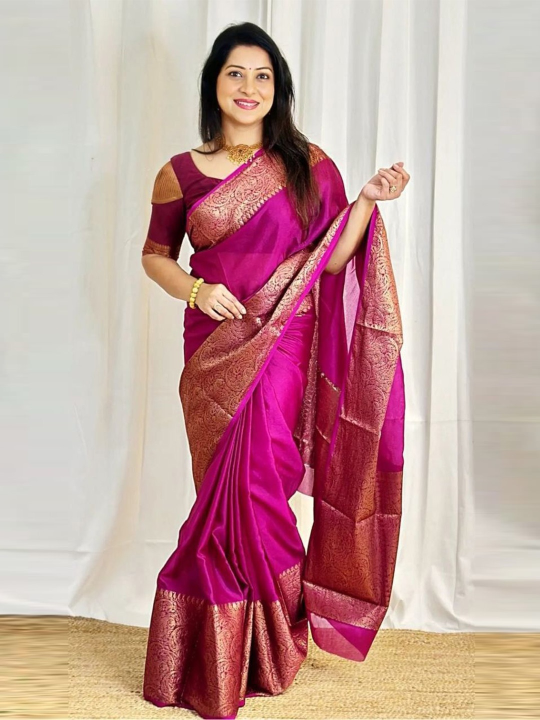 

KALINI Woven Design Pure Silk Banarasi Saree, Pink