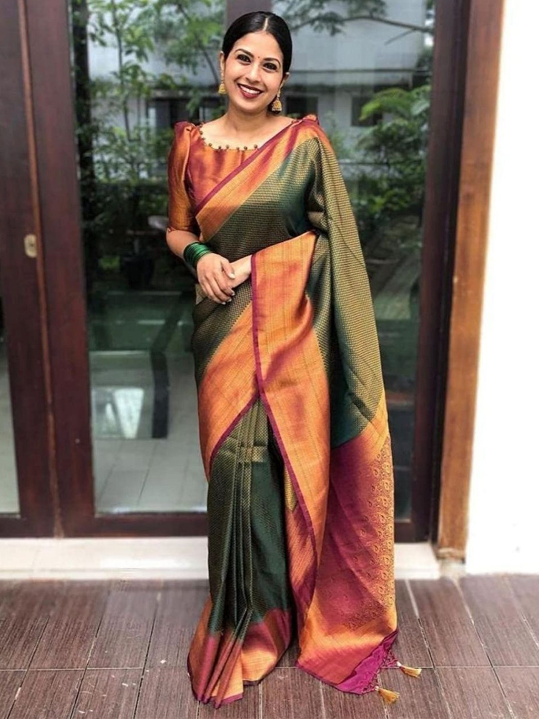 

KALINI Woven Design Zari Pure Silk Saree, Green