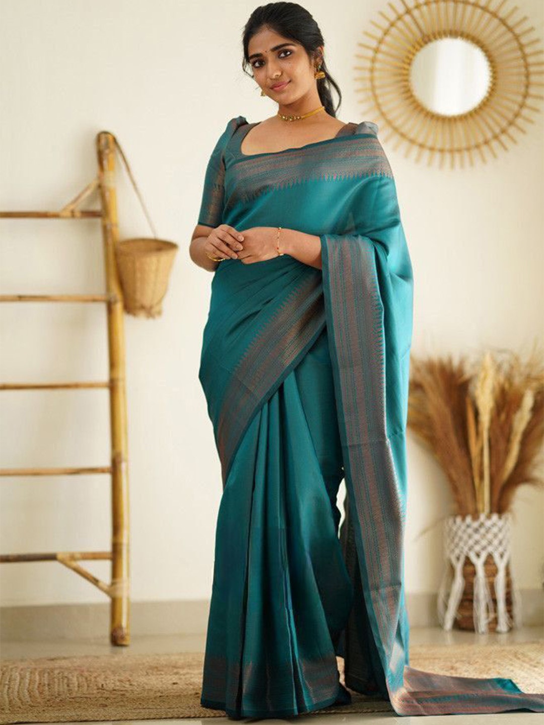 

KALINI Woven Design Zari Pure Silk Banarasi Saree, Green