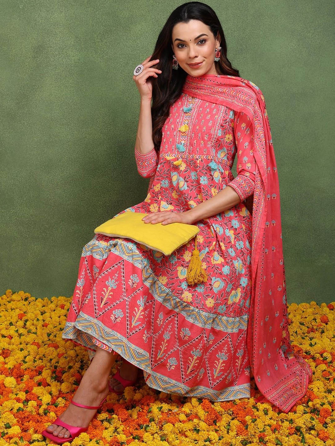 

AHIKA Floral Printed Empire Pure Cotton Anarkali Kurta With Trousers & Dupatta, Pink