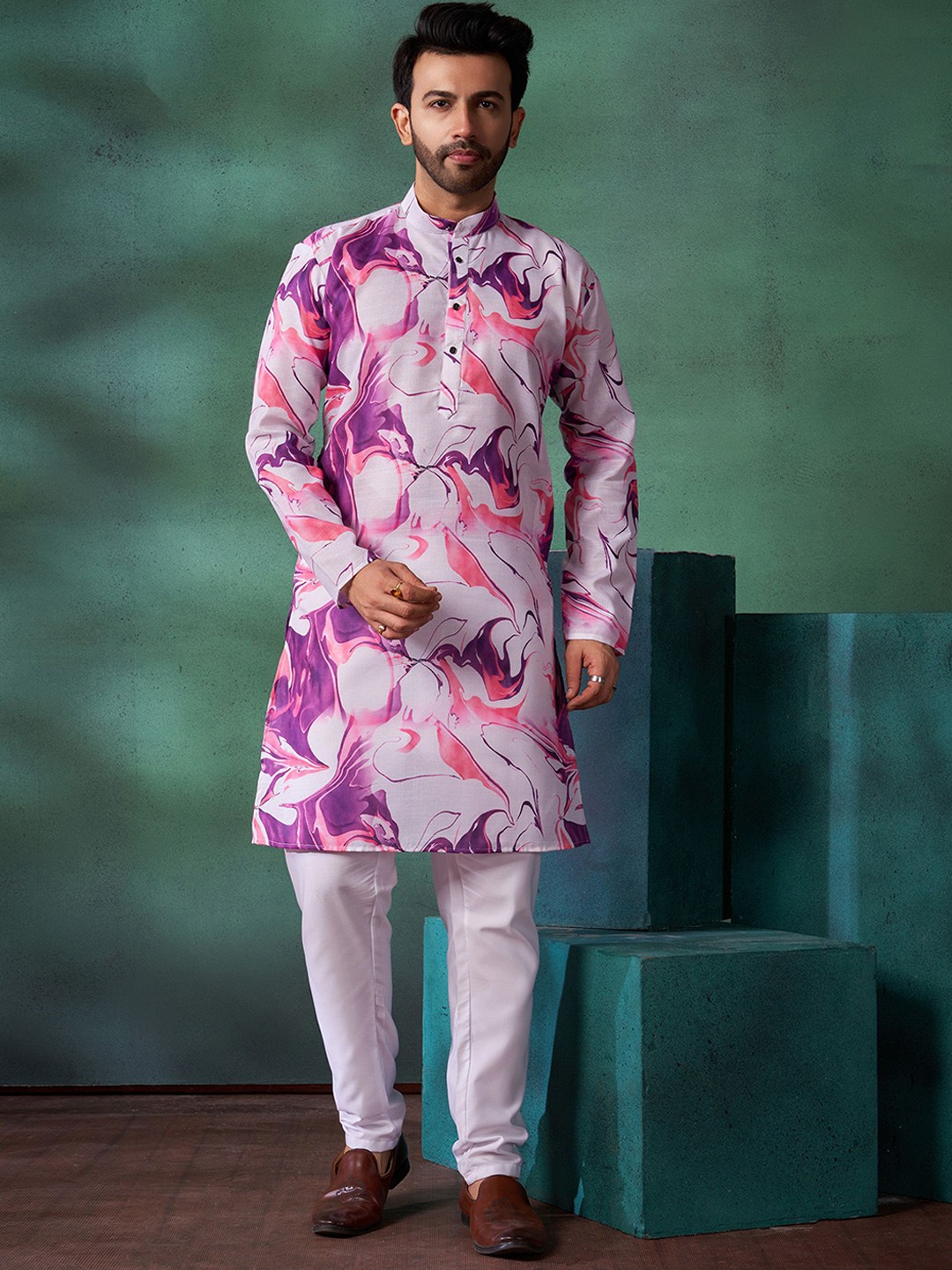 

Fashion FRICKS Abstract Printed Thread Mandarin Collar Cotton Straight Kurta, White