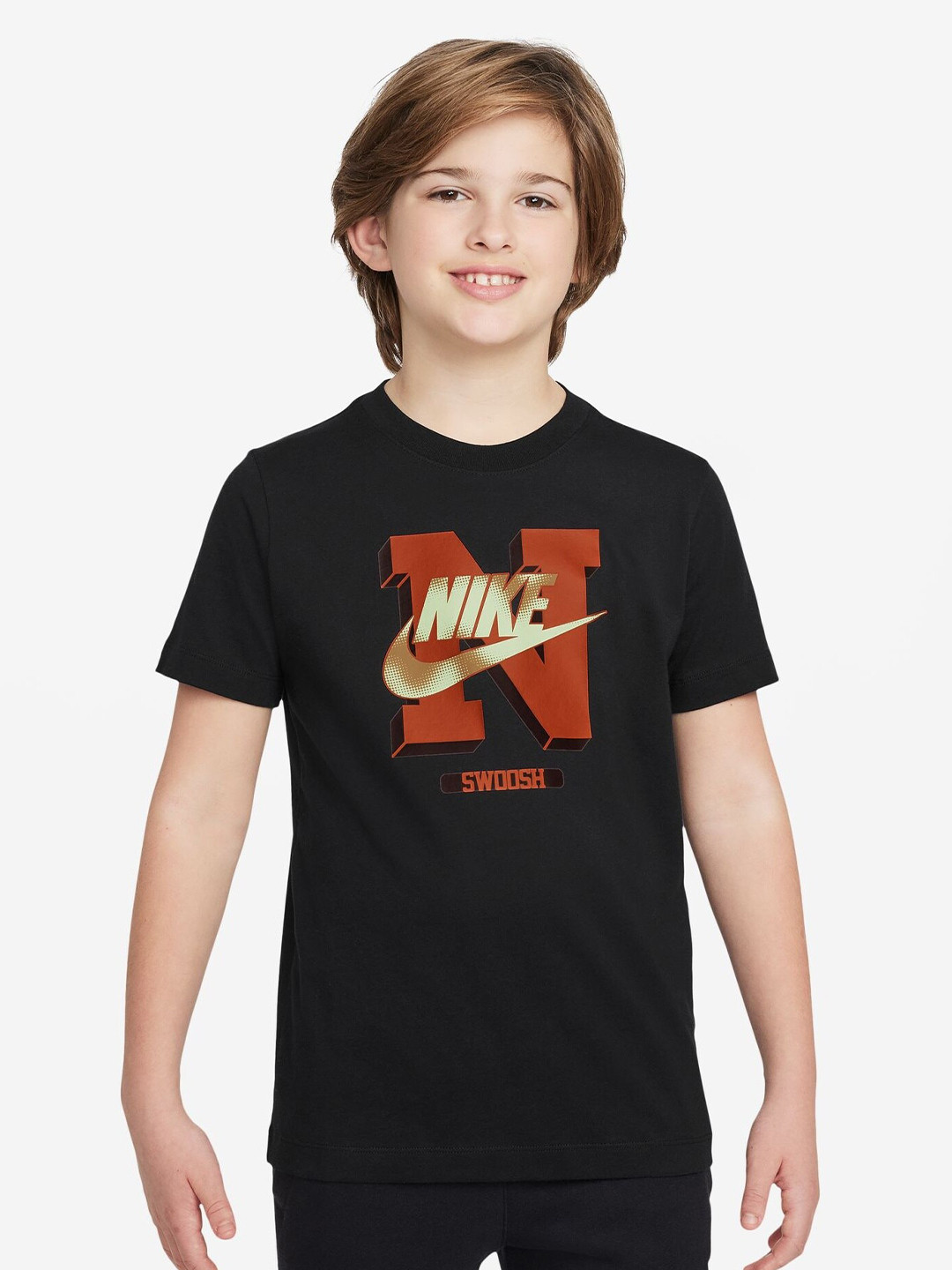 

Nike Sportswear Older Kids Brand Logo T-Shirt, Black