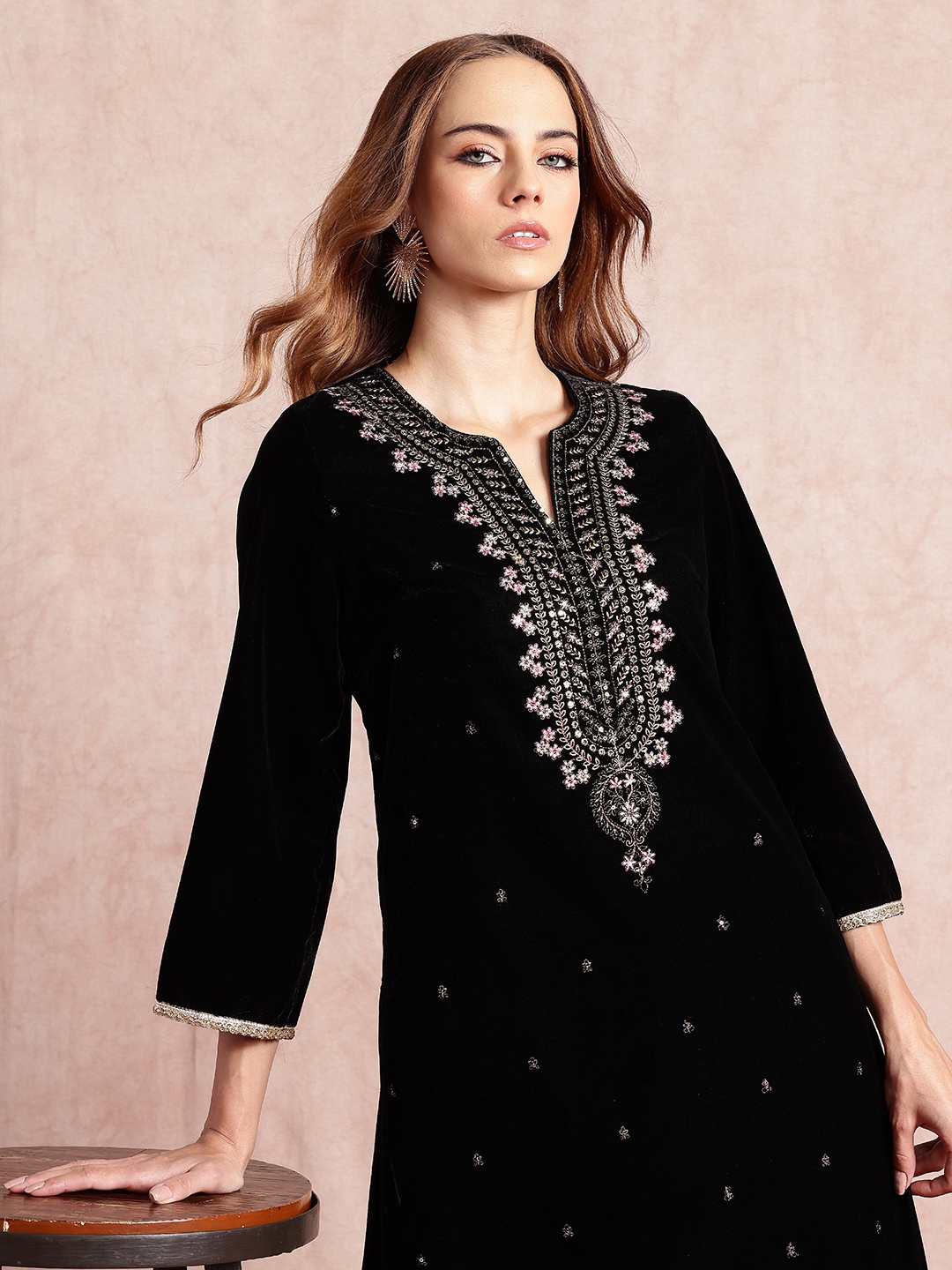 

all about you Ethnic Motifs Yoke Design Zari Work Kurta, Black