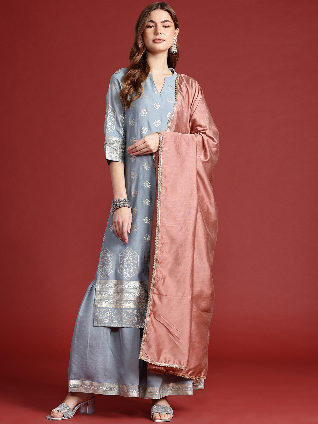 

Anouk Women Paisley Print Gotta Patti Kurta with Palazzos & Dupatta, Teal