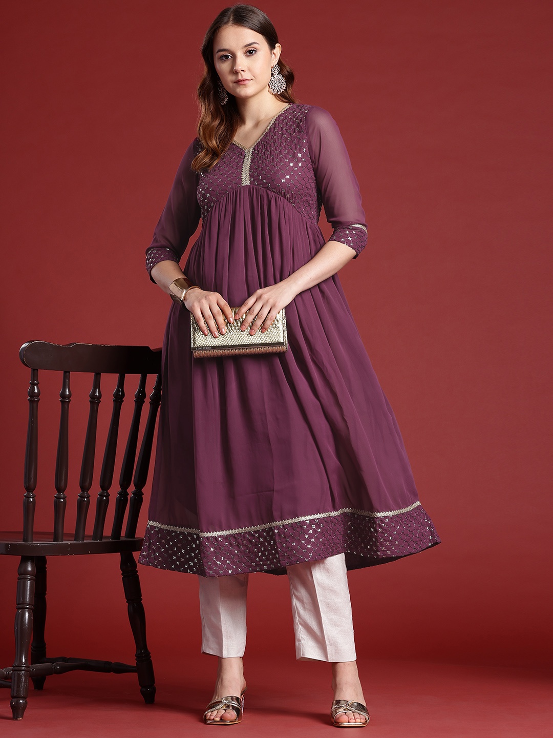 

Anouk Women Yoke Design Sequinned Kurta, Burgundy