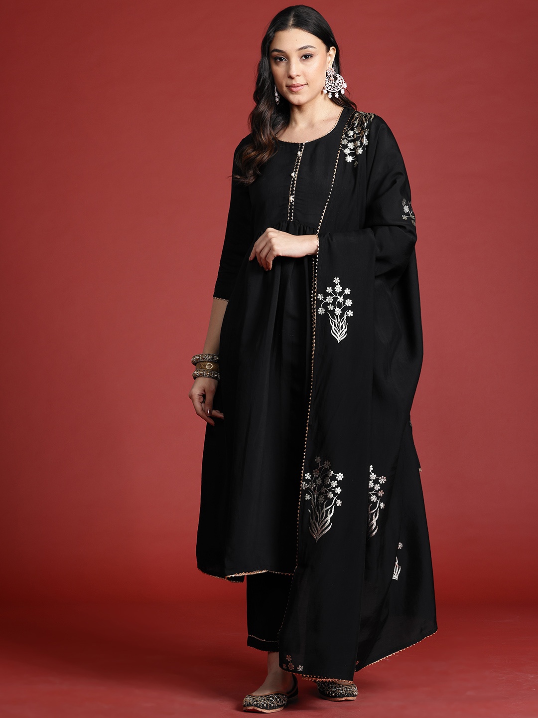 

Anouk Tyohaar Gotta Patti Kurta with Trousers With Dupatta, Black