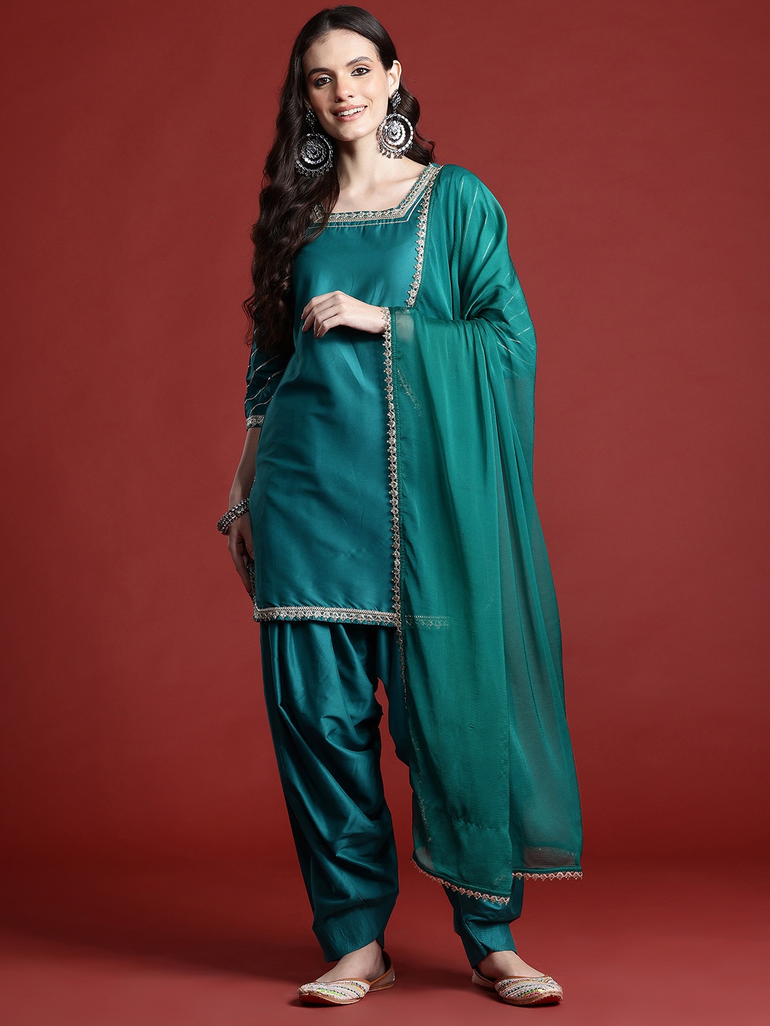 

Anouk Gotta Patti Detail Kurta with Trousers & Dupatta, Teal